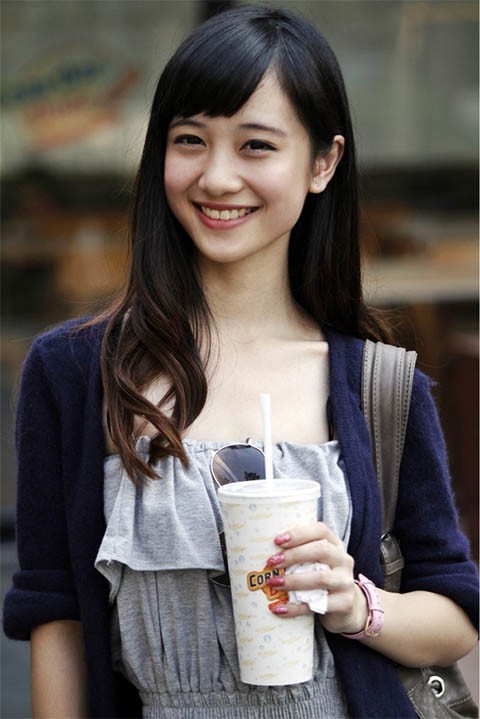 Nhan sắc hiện tại của 3 hot girl Việt từng được mệnh danh cô bé trà sữa - Ảnh 1.