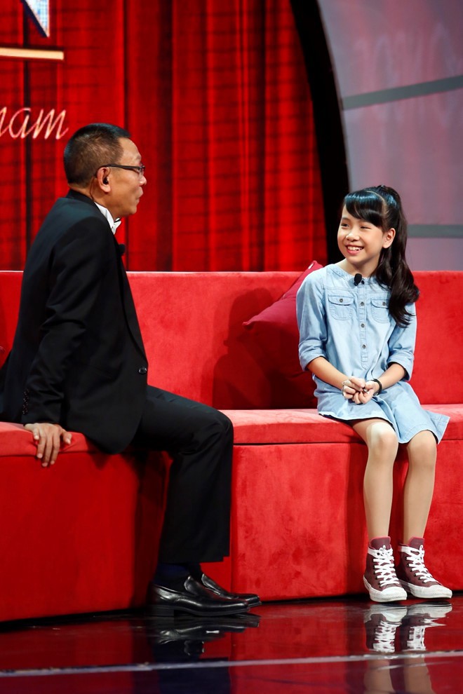 Gặp cô bé Bống bán chè bưởi Tuyên Quang: Tự lập tài chính từ lớp 2, 10 tuổi đã sắm iPhone, laptop! - Ảnh 1.