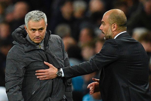 Guardiola phớt lờ Mourinho khi nhắc đến định nghĩa chơi bóng đá - Ảnh 1.