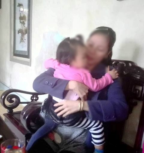 Sự thật bé gái 16 tháng tuổi nghi bị bạo hành tại điểm giữ trẻ tư nhân ở Huế - Ảnh 1.