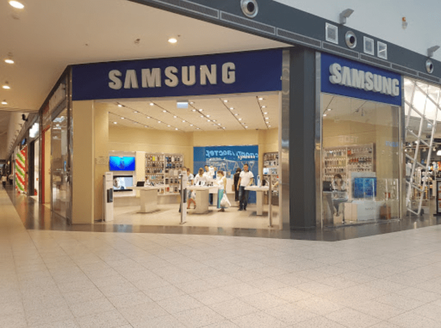 Nga: Đem máy tính bảng Samsung đi sửa ở trung tâm dịch vụ chính hãng nhưng bị trộm mất, hãy xem Samsung giải quyết như thế nào - Ảnh 2.
