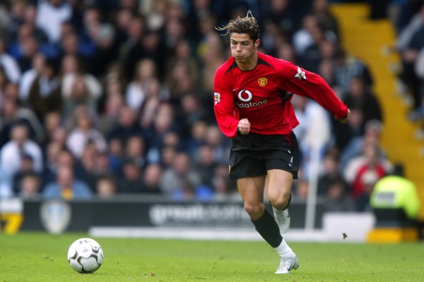 ‘Gã du côn’ tiết lộ lý do ‘bồ kết’ Ronaldo chỉ sau vài ngày đến Old Trafford - Ảnh 2.