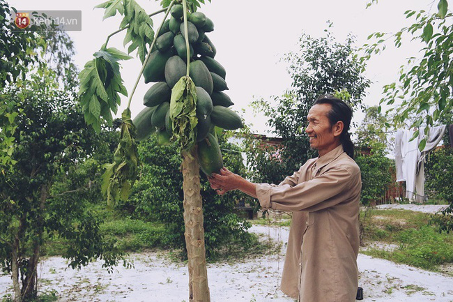 Anh tâm thần suốt 40 năm dạy chữ cho… em gái bị điên - Ảnh 12.