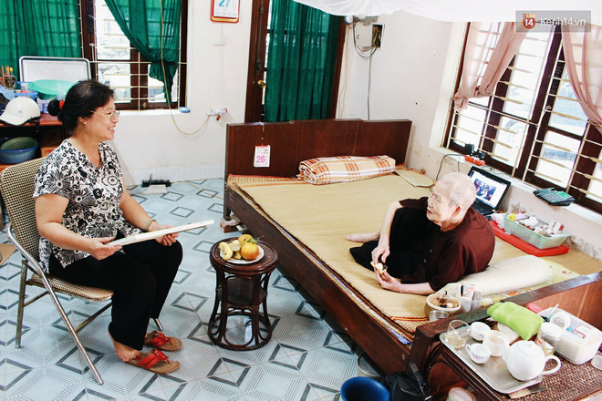 Gặp cụ bà 97 tuổi được phong sành sỏi Internet nhất Việt Nam: Tôi bị ung thư 3 năm nay, nhưng còn sức thì còn học! - Ảnh 13.