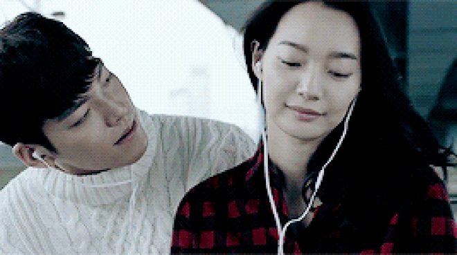 Kim Woo Bin và Shin Min Ah: Phía sau gã đàn ông đau đớn vì bệnh tật luôn là cô gái có nụ cười ấm áp - Ảnh 12.