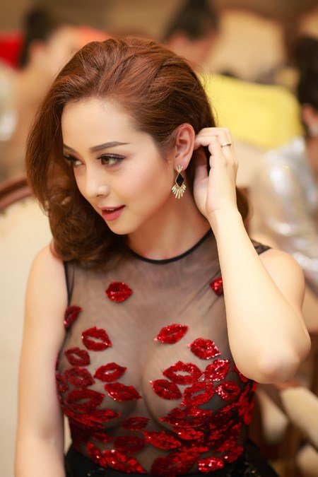 Jennifer Phạm - hoa hậu 3 con vẫn khiến đàn ông mê đắm - Ảnh 13.