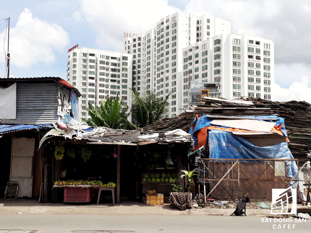  Những hình ảnh buồn của một Sài Gòn nhiều cao ốc chọc trời  - Ảnh 13.