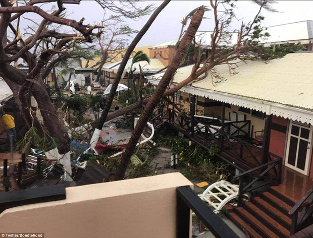 Khu vực Caribbe hoang tàn khi bão Irma đổ bộ, nhiều hòn đảo gần như bị phá hủy hoàn toàn - Ảnh 14.