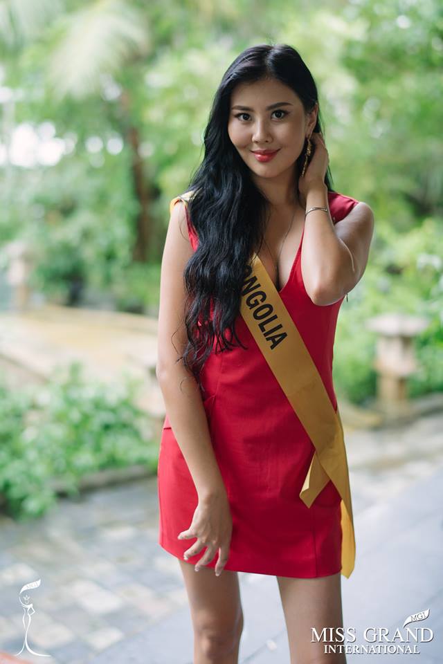 Hoa hậu Hồng Kông gây choáng với nhan sắc phiên bản lỗi” của Lan Khuê tại Miss Grand International - Ảnh 14.