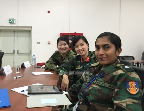 Vẻ đẹp của nữ sĩ quan Việt Nam đầu tiên tham gia nhiệm vụ Gìn giữ hoà bình LHQ - Ảnh 14.