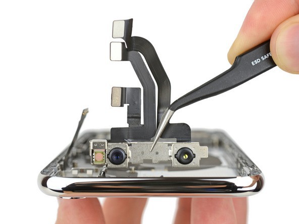 iFixit mổ bụng iPhone X: lần đầu tiên xuất hiện bảng mạch gập đôi và pin kép, cụm camera phức tạp chưa từng thấy - Ảnh 14.