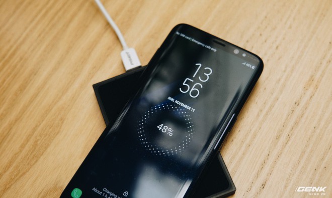 Đọ dáng iPhone X và Galaxy S8 - Cùng ý tưởng nhưng ai mới hoàn mỹ hơn? - Ảnh 14.