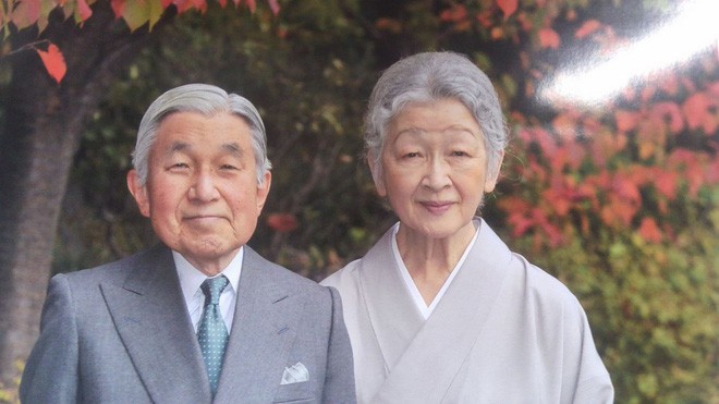 Nhà vua và Hoàng hậu Nhật Bản, mối tình hoàng tộc - thường dân, 60 năm đến đầu bạc và vẫn muốn yêu mãi mãi - Ảnh 14.