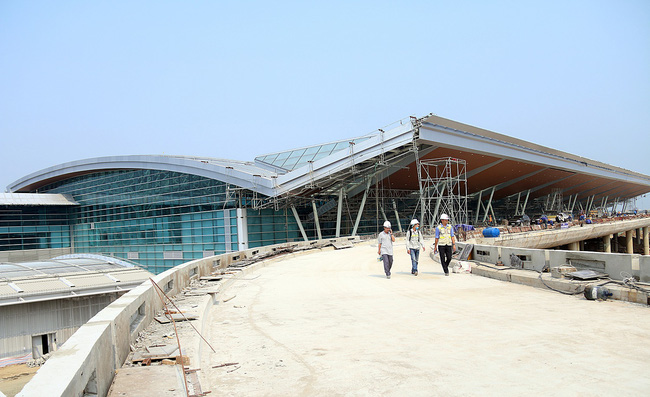Chùm ảnh: Cận cảnh nhà ga hành khách quốc tế hơn 3.500 tỷ đồng sắp hoàn thành ở Đà Nẵng - Ảnh 15.