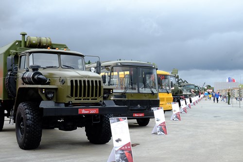 Nga giới thiệu hàng loạt khí tài quân sự hiện đại tại Army-2017 - Ảnh 15.