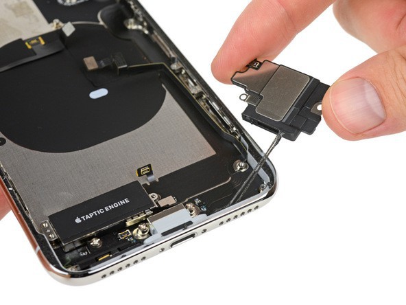 iFixit mổ bụng iPhone X: lần đầu tiên xuất hiện bảng mạch gập đôi và pin kép, cụm camera phức tạp chưa từng thấy - Ảnh 16.