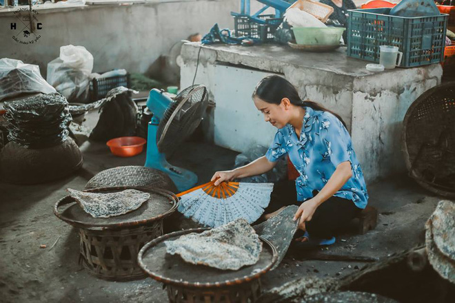 Kỷ yếu xóm chợ náo nhiệt nhất trên đời với 33 tiểu thương đều là các bạn học sinh! - Ảnh 17.