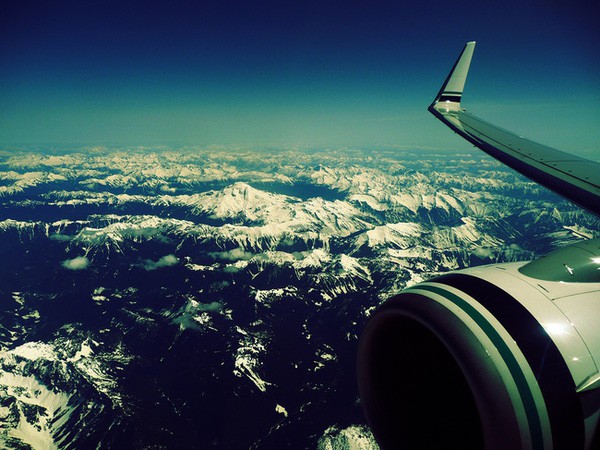 17 khung cảnh tuyệt đẹp được chụp từ cửa sổ máy bay - Ảnh 17.