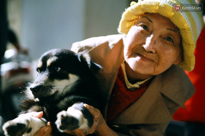 Hồng nhan thời trẻ nhưng về già chẳng chồng con, cụ bà 83 tuổi bầu bạn với thú hoang nơi phố núi Đà Lạt - Ảnh 20.