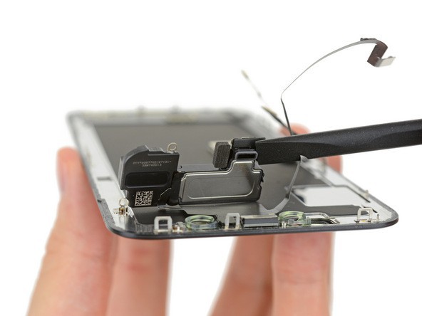 iFixit mổ bụng iPhone X: lần đầu tiên xuất hiện bảng mạch gập đôi và pin kép, cụm camera phức tạp chưa từng thấy - Ảnh 19.