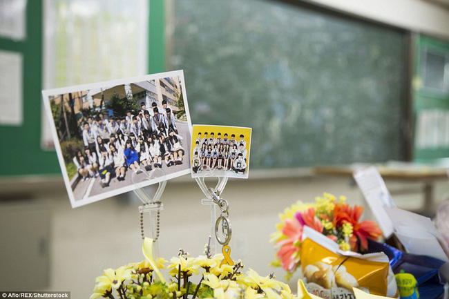 3 năm sau thảm kịch chìm phà Sewol, cha mẹ các em học sinh xem con mình chỉ đi xa dài ngày - Ảnh 20.