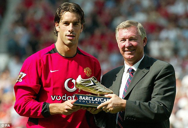 Ruud van Nistelrooy: Kẻ có niềm đam mê điên cuồng với những… bàn thắng - Ảnh 3.