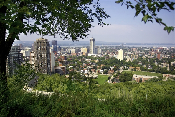  Canada sắp cho người dân tiền một cách ngẫu nhiên  - Ảnh 3.