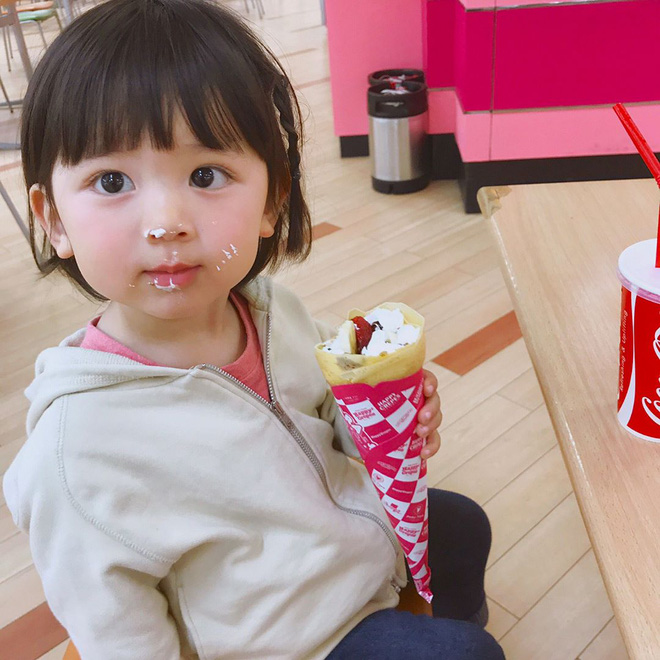 Nhóc tì Nhật Bản siêu cấp đáng yêu, mới 2 tuổi đã có 80k lượt theo dõi - Ảnh 3.