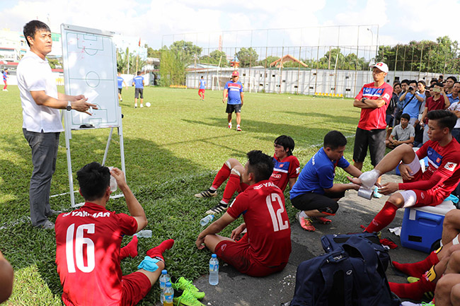 ĐTVN: Đá tự phát thế, phải quên đi Asian Cup? - Ảnh 3.