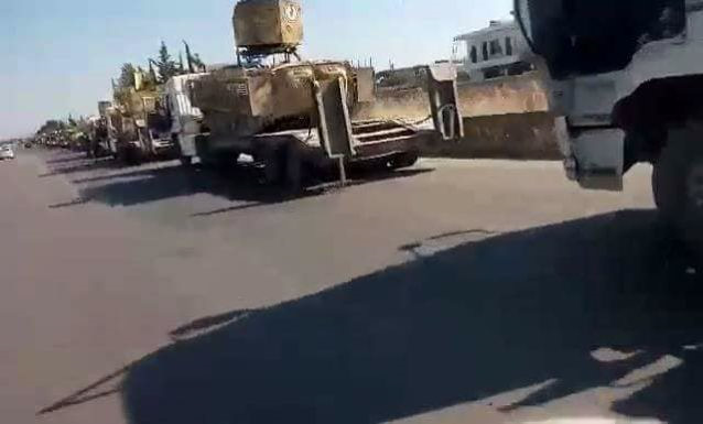 Chiến sự Syria: Diều hâu sa mạc xuất trận cùng tăng T-90 tấn công IS - Ảnh 3.