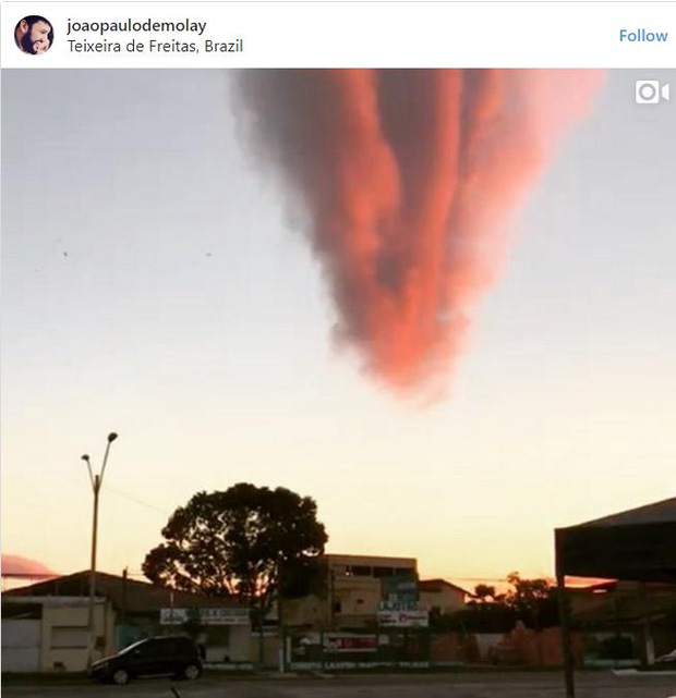 Xuất hiện đám mây kỳ lạ trên bầu trời Brazil, người dân nháo nhào chia sẻ hình ảnh trên mạng xã hội - Ảnh 3.