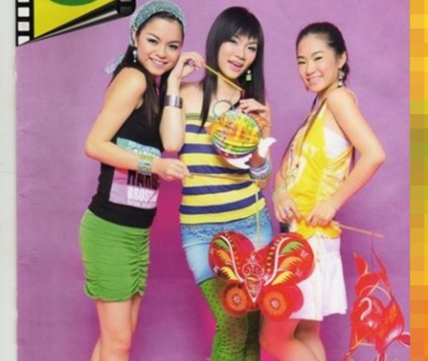Xem lại phong cách thời trang những năm 2000 của 3 girlgroup đình đám: HAT, Mắt Ngọc, Mây Trắng - Ảnh 4.
