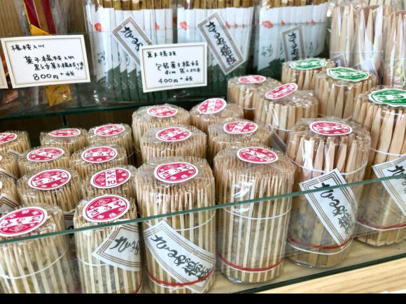 Cửa hàng tăm 300 năm tuổi độc nhất vô nhị ở Tokyo, chuyên bán đồ xỉa răng cho samurai - Ảnh 3.