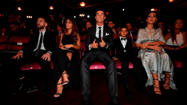 Neymar - Vị khán giả vĩ đại trong kỷ nguyên Ronaldo - Messi - Ảnh 3.