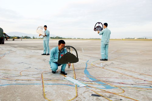 Đẩy mạnh đổi mới để nâng cao chất lượng đào tạo phi công quân sự - Ảnh 3.
