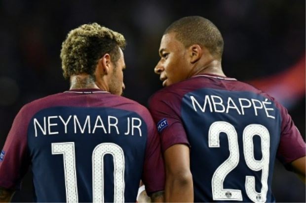 Neymar khóc, từ chối trả lời chuyện bị ghét ở PSG - Ảnh 3.