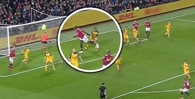 NÓNG: Lukaku đối mặt án treo giò 3 trận vì đánh nguội, có nguy cơ lỡ derby Manchester - Ảnh 3.