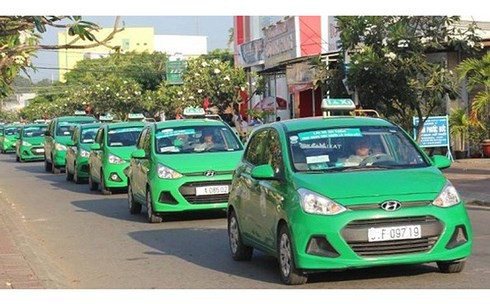 Cuộc chiến taxi: Định danh rõ ràng Uber, Grab và “quản” như taxi - Ảnh 3.