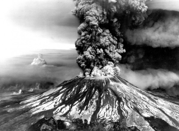Ám ảnh thảm họa núi lửa khủng khiếp nhất thế giới, chôn vùi hàng nghìn sinh mạng - Ảnh 3.