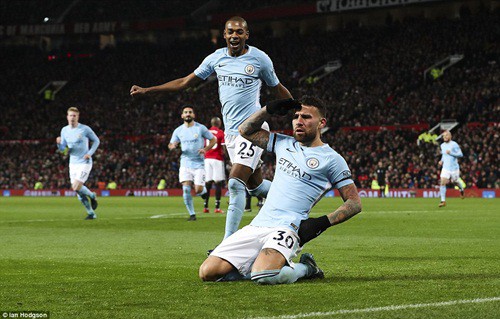 ĐIỂM NHẤN M.U 1-2 Man City: Guardiola phủ bóng lên Mourinho. Pogba là nỗi nhớ, Lukaku là nỗi buồn - Ảnh 2.