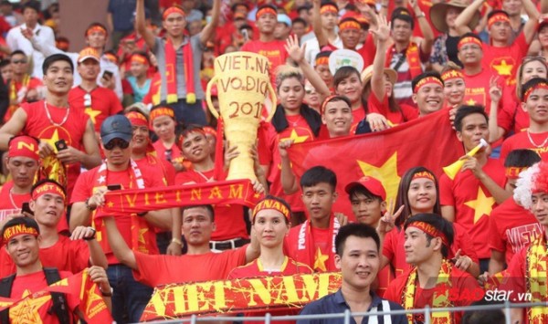 Tròn 10 năm tạo ‘bão’ trước Thái Lan, đây là lý do tin Việt Nam sẽ vô địch AFF Cup 2018? - Ảnh 3.