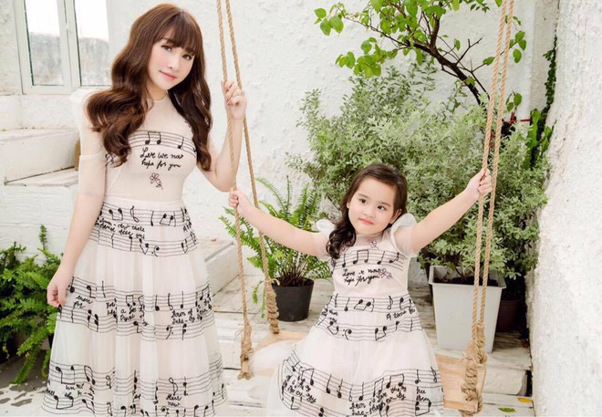  Hội bạn thân 8 nàng hot mom Sài Gòn, cô nào cũng giỏi cũng xinh khiến chị em ngưỡng mộ - Ảnh 24.