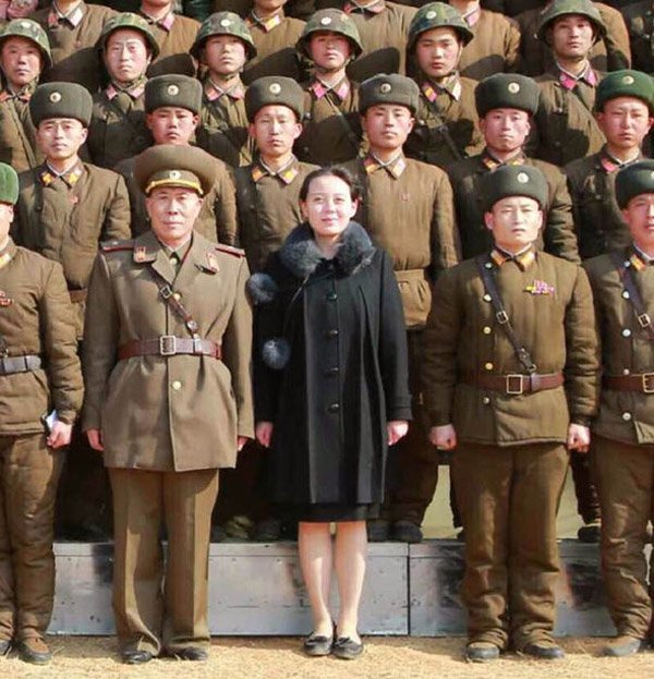 Lộ diện nữ nhạc trưởng các đại lễ ở Triều Tiên - Ảnh 4.