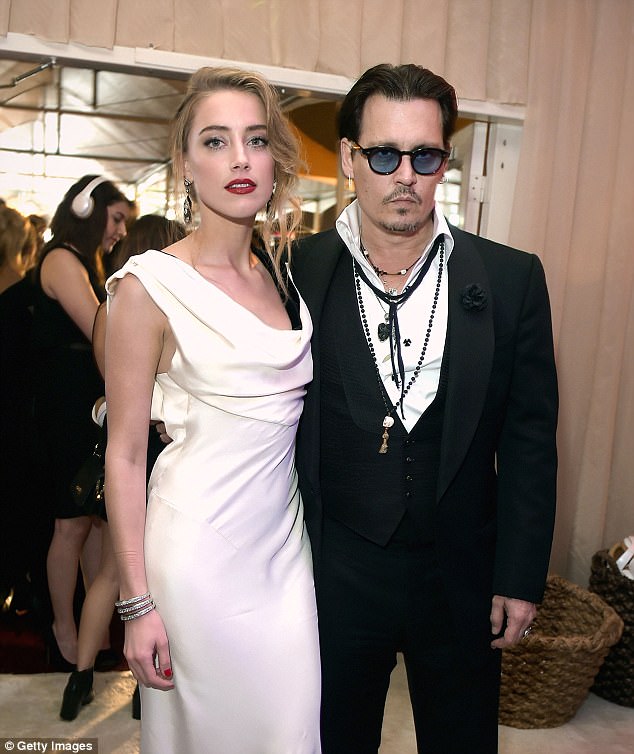 Amber Heard hẹn hò tỷ phú giàu gấp bội chồng cũ Johnny Depp - Ảnh 4.