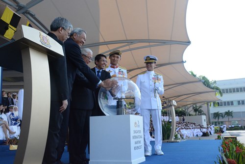 Singapore tổ chức Lễ duyệt binh tàu Hải quân quốc tế - Ảnh 4.