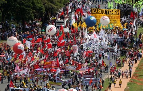Thủ đô Brazil bạo động, tổng thống triển khai quân đội - Ảnh 3.