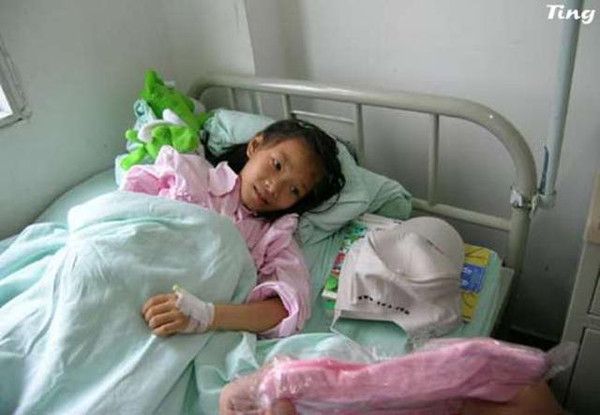 Cô bé 8 tuổi mắc bệnh ung thư và câu nói khiến người khác đau lòng: “Con đã từng đến và con rất ngoan” - Ảnh 4.