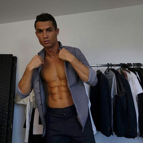 Ronaldo khoe cơ bắp, gửi thông điệp chết chóc tới Juventus trước chung kết Champions League - Ảnh 3.