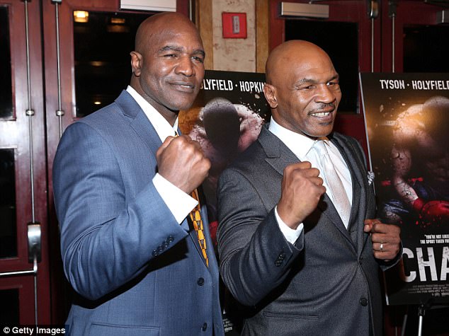 20 năm sau khi Tyson cắn đứt tai Holyfield họ đã thành bạn - Ảnh 4.