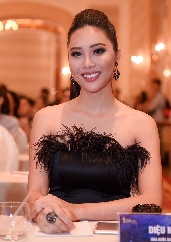 Mỹ nhân nào sẽ đại diện Việt Nam thi đấu tại Hoa hậu Hoàn vũ 2017? - Ảnh 4.